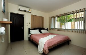 T.W. Marina Pool Villa Pattaya