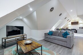 Crown Place 2 & 3 Bedroom Luxury Apts