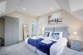 Crown Place 2 & 3 Bedroom Luxury Apts