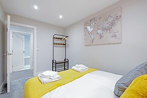 Crown Place 2 & 3 Bedroom Luxury Apts