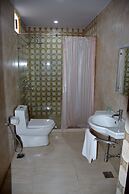 HOTEL THE OMAIRA