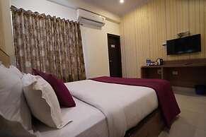 HOTEL THE OMAIRA