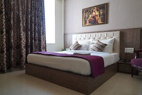 HOTEL THE OMAIRA
