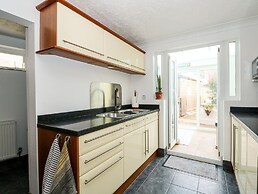 57 Southend Road
