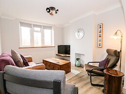 57 Southend Road