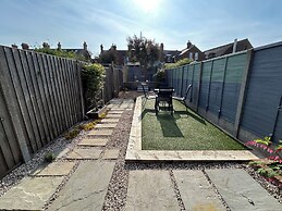 57 Southend Road