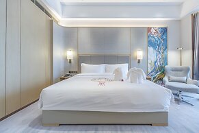 Qianhuazhou Hotel