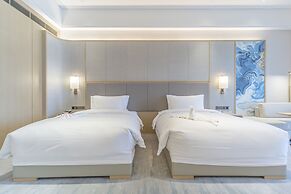Qianhuazhou Hotel