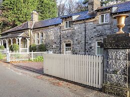 1 The Stables