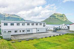 Stöð Guesthouse & Aparments