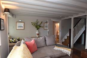 Rose Mullion Cottage