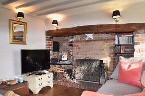 Rose Mullion Cottage
