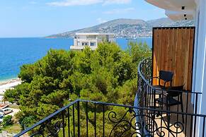 Seawave Hotel