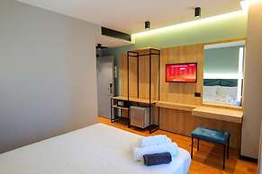 Seawave Hotel