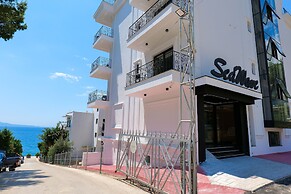 Seawave Hotel