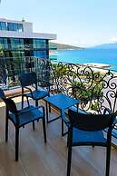 Seawave Hotel