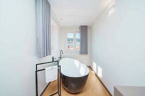 Flag Design Hotel