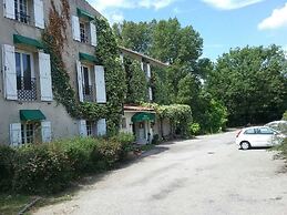 Human Hotel Résidence