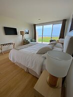 45 Steps - The Culinary Beachside Inn