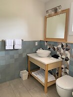 45 Steps - The Culinary Beachside Inn