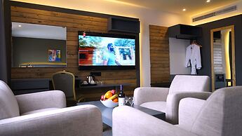 Aitch Boutique Hotel - an LIH Hotel