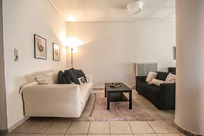 Grand Meteora Central Luxury Apartment