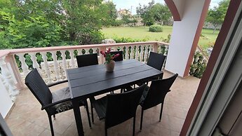 Family Home Agava
