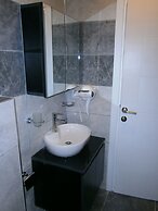 Nos Hotel