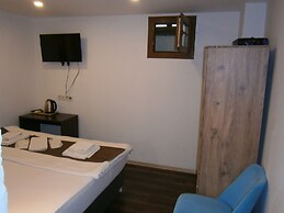 Nos Hotel