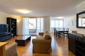 Chalet Apartments Iseltwald