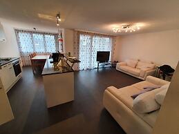 Chalet Apartments Iseltwald