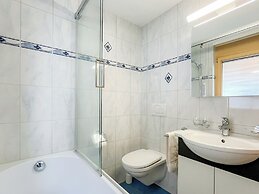 Chalet Apartments Iseltwald