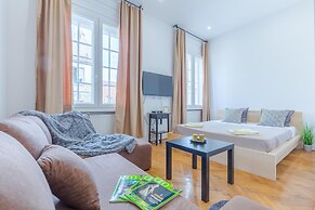 Real Apartments Zoltan II