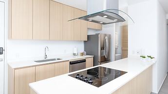 Condo Aria Ocean 306
