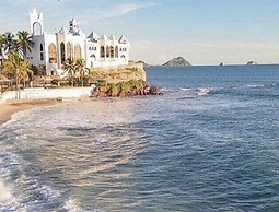 Dorada Inn
