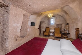 Zula Cave House