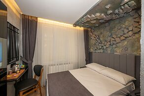 Continental Airport Hotel