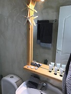 Yanna Asteri Suites