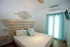 Yanna Asteri Suites