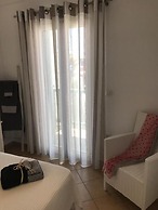 Yanna Asteri Suites