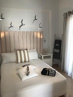 Yanna Asteri Suites