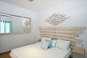 Yanna Asteri Suites