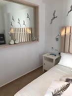 Yanna Asteri Suites