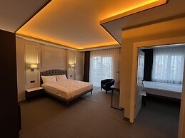 Grand Cakiroglu Hotel