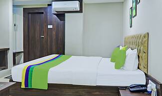 Treebo Raj Inn Lalpur