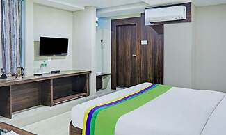 Treebo Raj Inn Lalpur