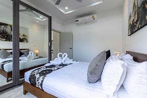 Modern 3 Bedroom Pool Villa MS24
