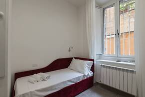 Vatican Suite 2 Levels Completely Renovated