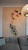 Up too 8- 10 Persons Stay in Antwerp