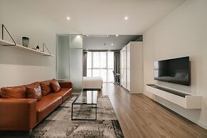 Lexington Apartments - Westlake